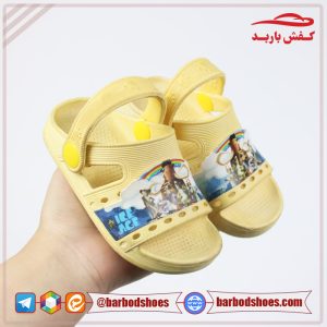 خرید دمپایی بچگانه رکاب دار مدل رکاب دار