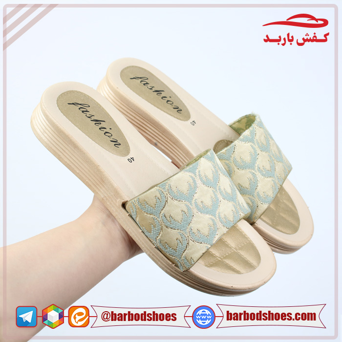 خرید دمپایی روفرشی مدل نفیس